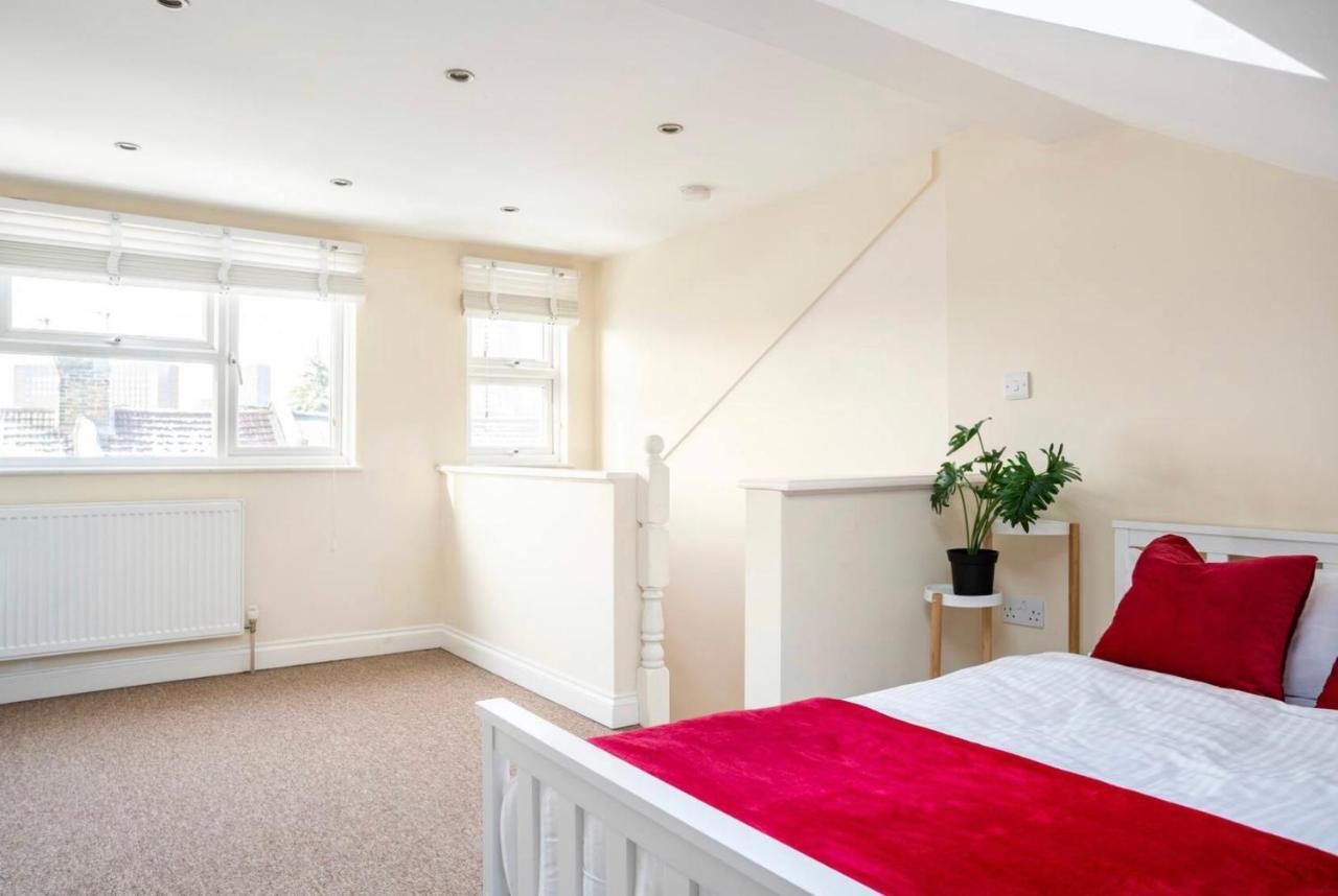 2 Bed Terraced House With Loft In Stratford London Villa Eksteriør bilde